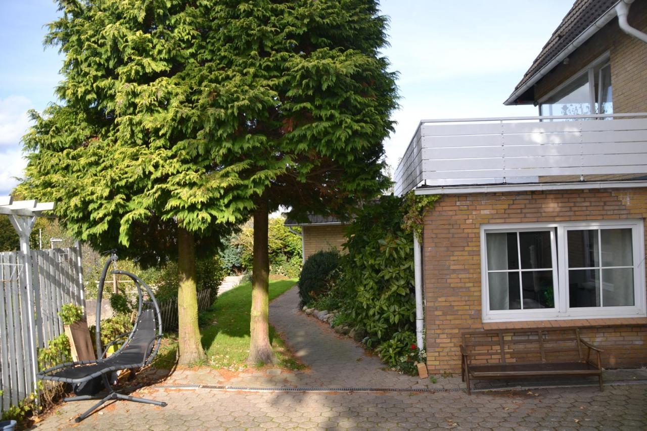 Eindecker - Studioapartment Im Erdgeschoss Mit Gartenmitbenutzung Flensburg Buitenkant foto